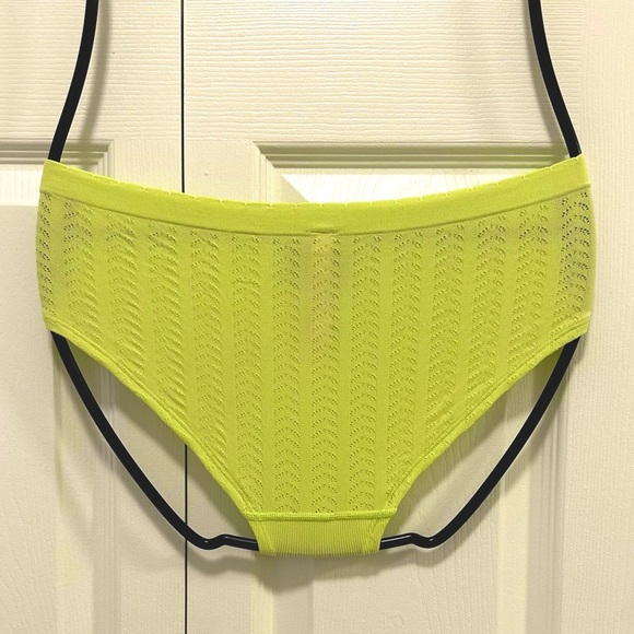 💖Victoria's Secret Waist Pointelle Hiphugger Panty - Picture 2 of 9